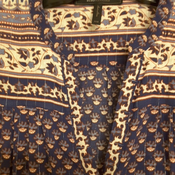 BCBGMAXAZRIA sort tunic - Picture 2 of 4